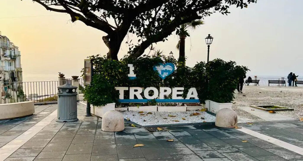 korello bb i love tropea